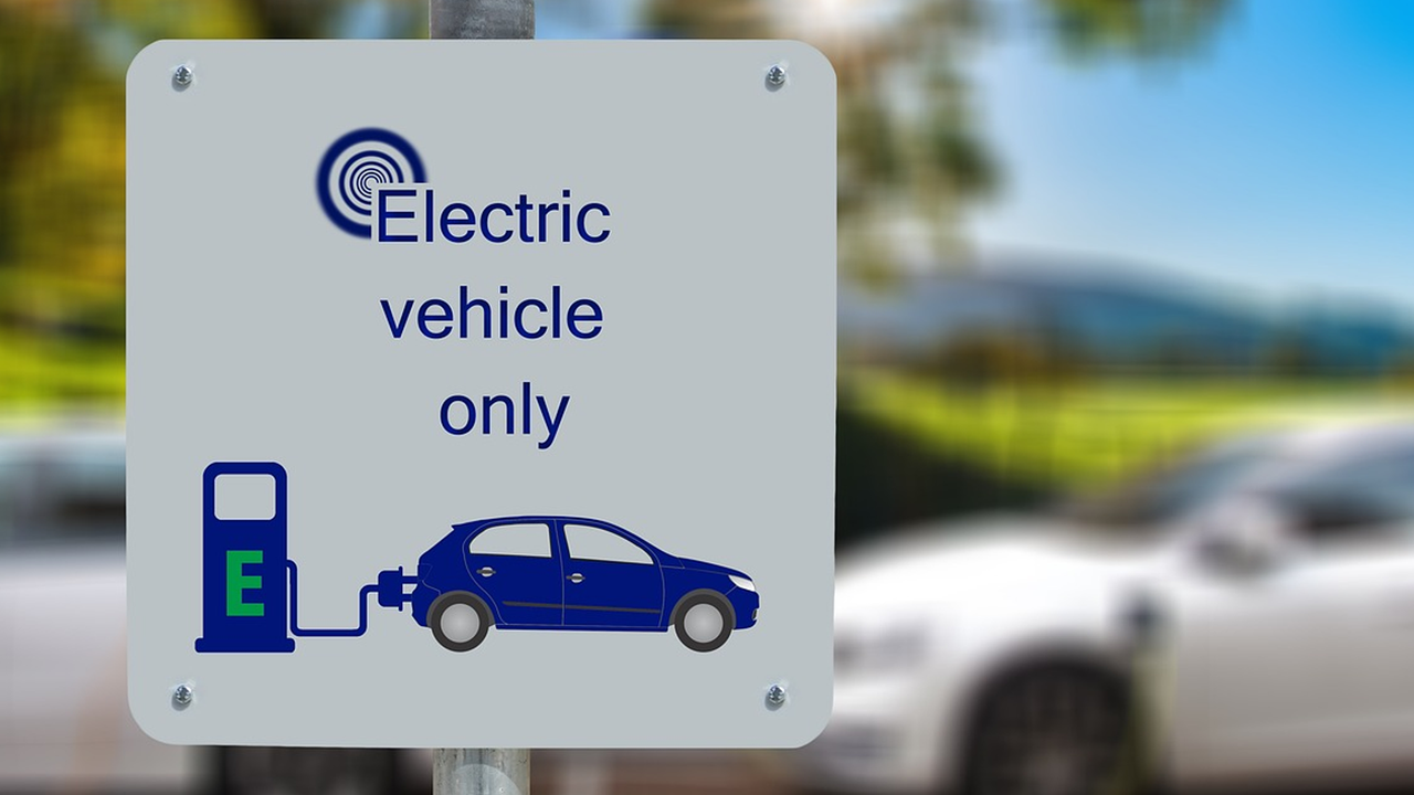 ev