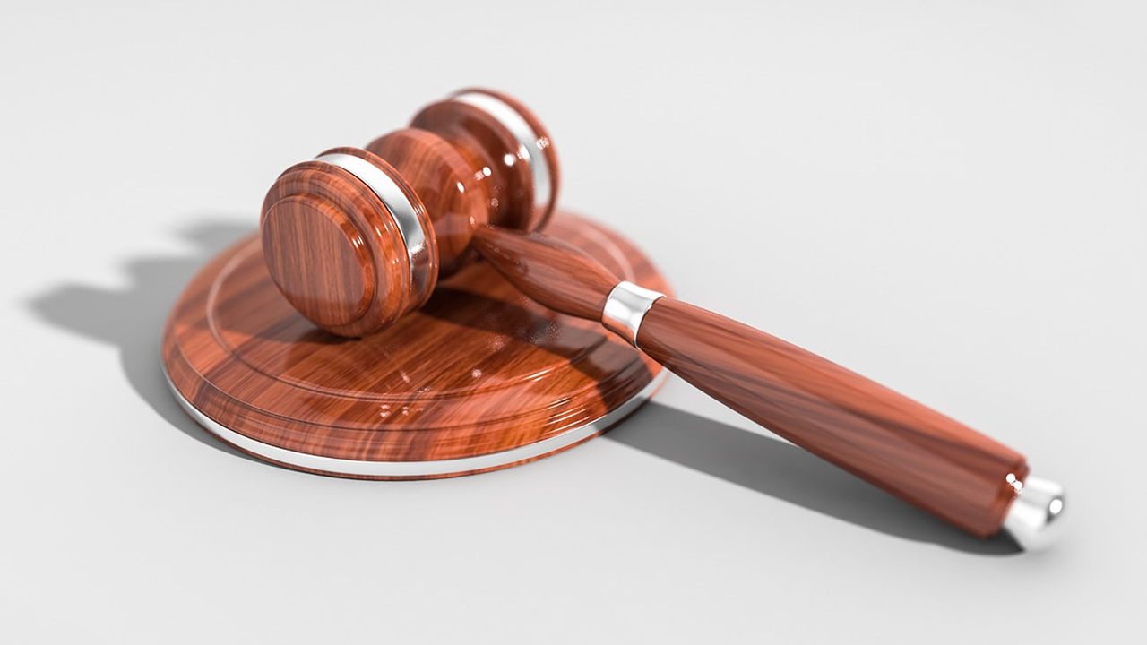 gavel