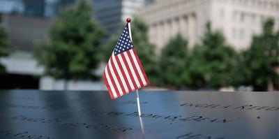 911