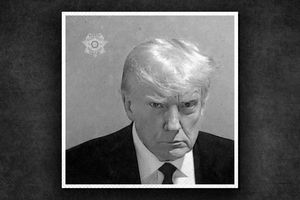 2023 8 26 trump mug