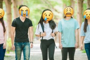 2024 3 27 sad emoji people