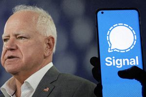 2026 1 27 tim walz signal